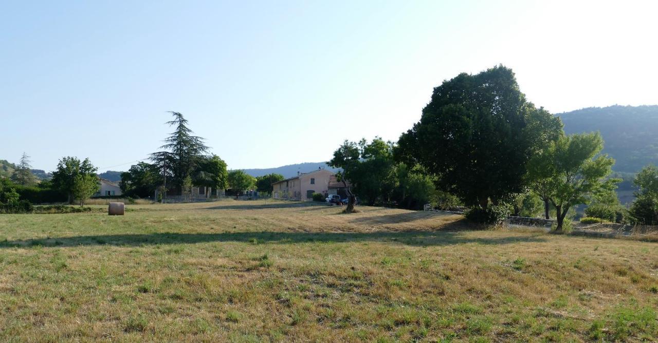 Bed and Breakfast Les Bois Rouges La Rochegiron Экстерьер фото